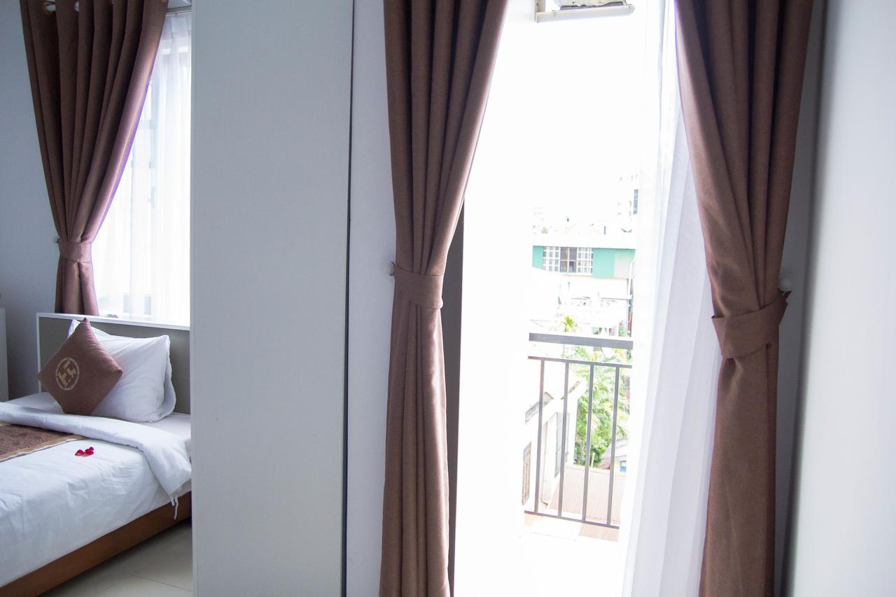 Poetic Hue Hotel & Spa Exterior photo